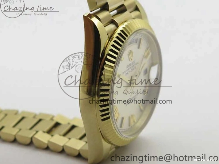 0116 Day-Date 40mm 228239 BP New Dial Version 904 YG Silver Roman Markers Dial on SS President Bracelet A Popular 2806